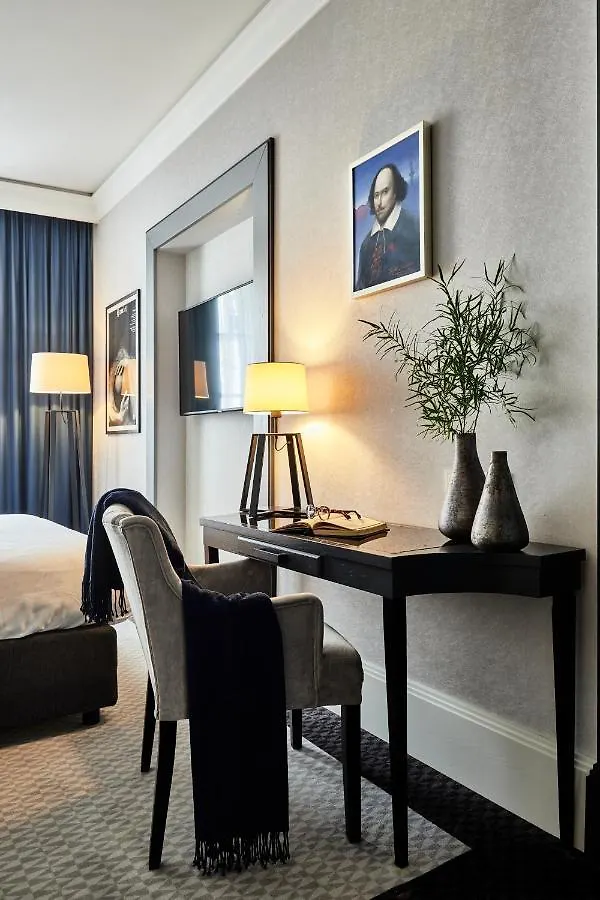 Hotel Teatro Boutique Old Town - Destigo Hotels Warsaw Poland